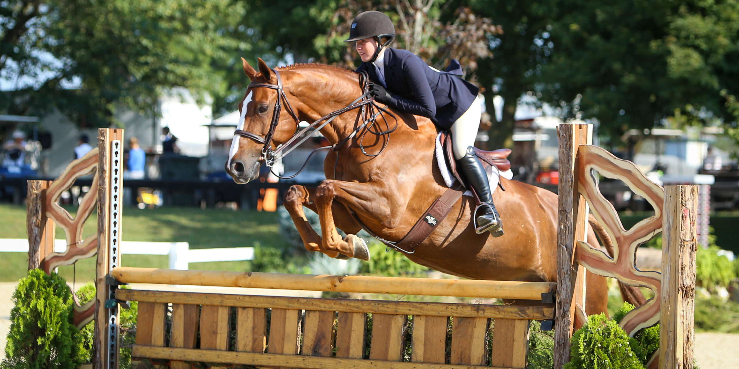 Aran J, Emma Kurtz, Photo by Annan Hepner