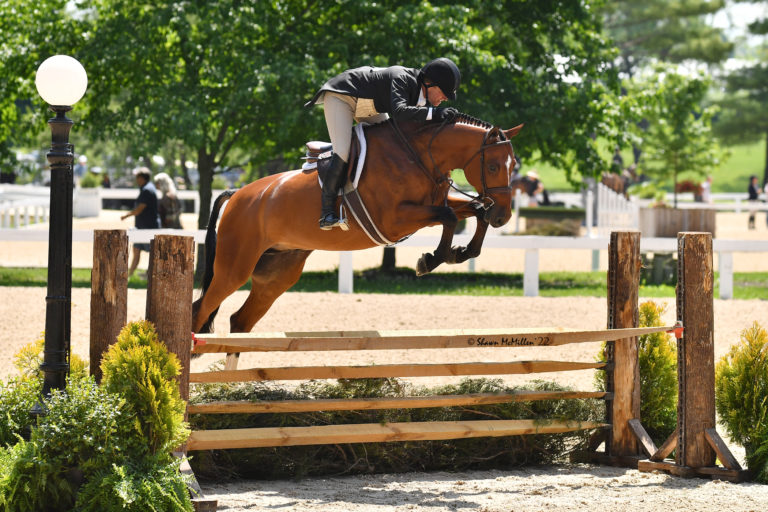 Kelley Farmer and Meaningful. Photo by Shawn McMillen Photography.